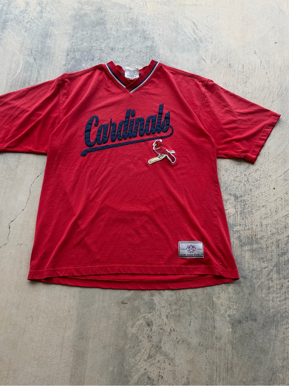 Vintage 90s Lee sports St Louis Cardinals Red Short Sleeve V-Neck Shirt Large